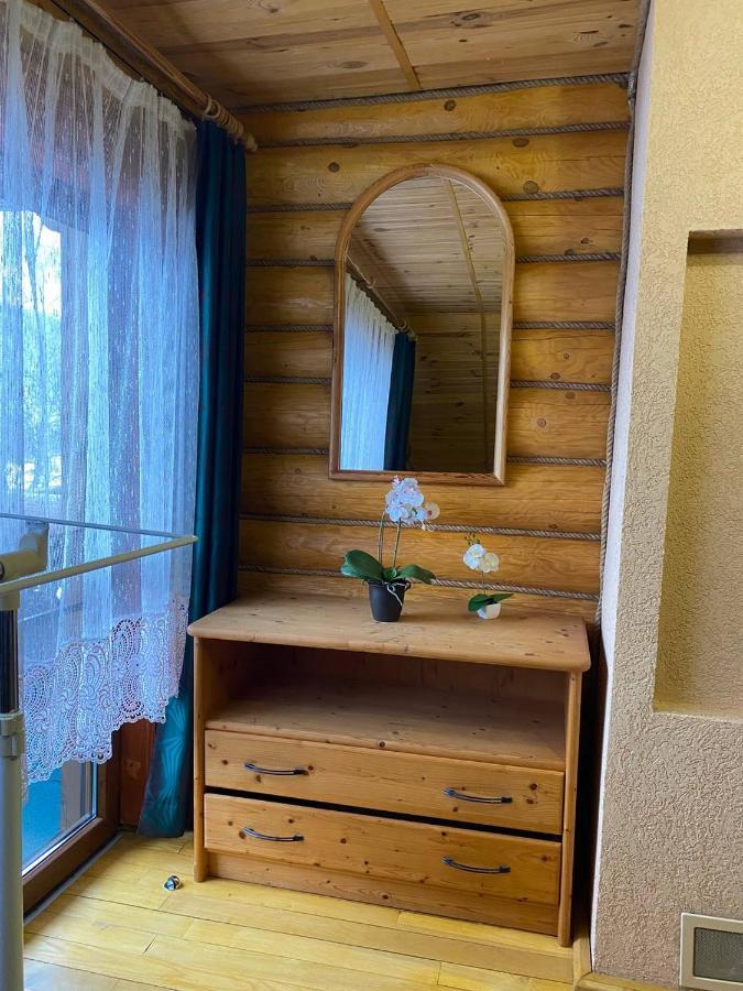 У Фёдера И Маргариты Nizhnya Hrabivnytsia Exteriör bild